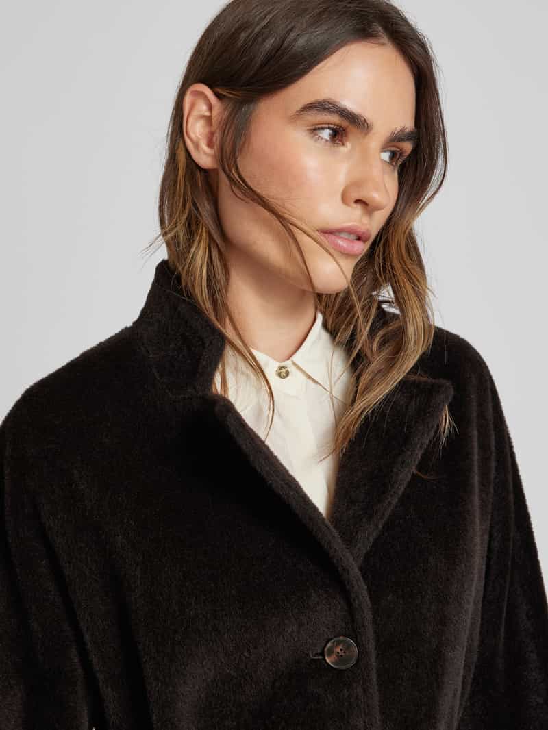 Marella Lange jas van een mix van alpaca en scheerwol met strikceintuur