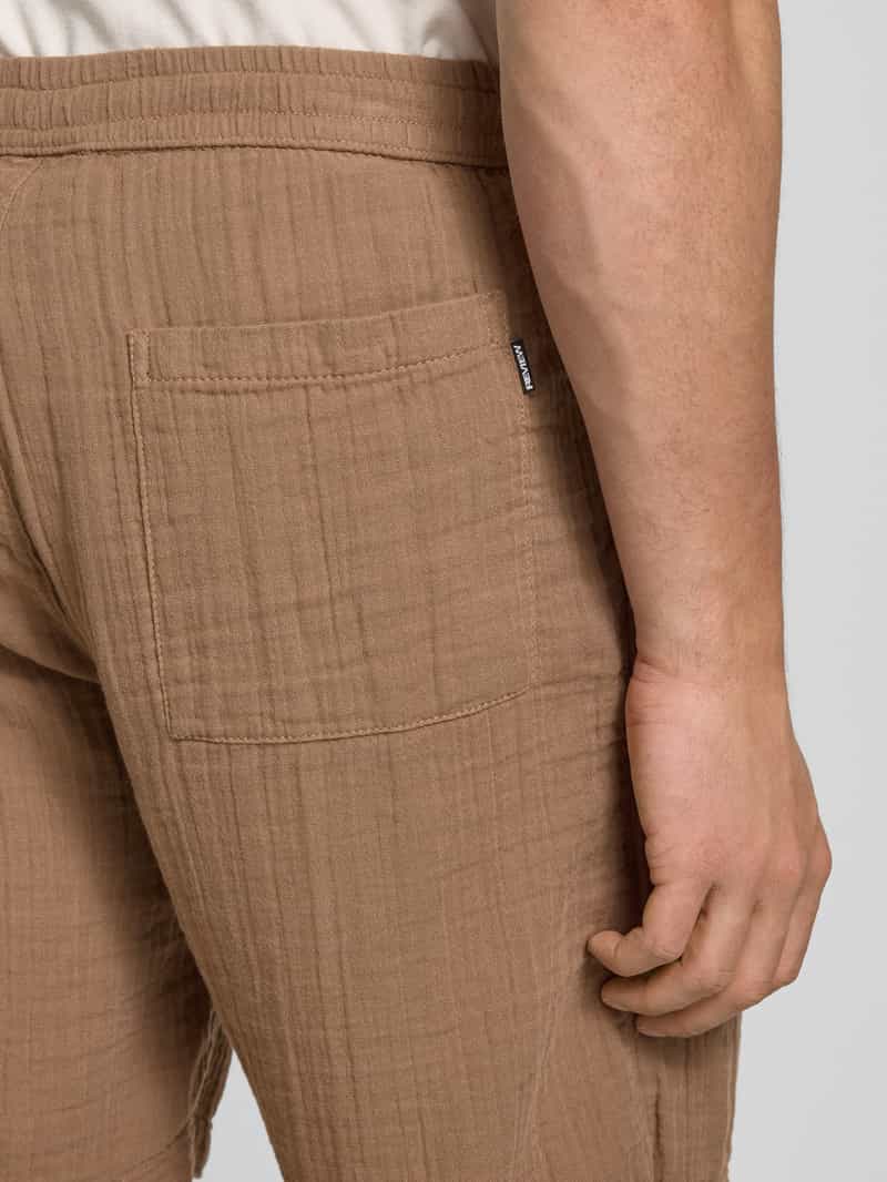 REVIEW Regular fit korte broek met elastische band