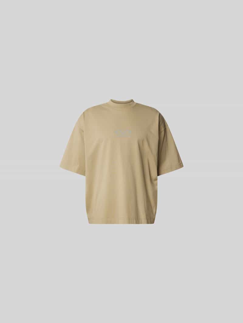 Oversized t-shirt met opstaande kraag