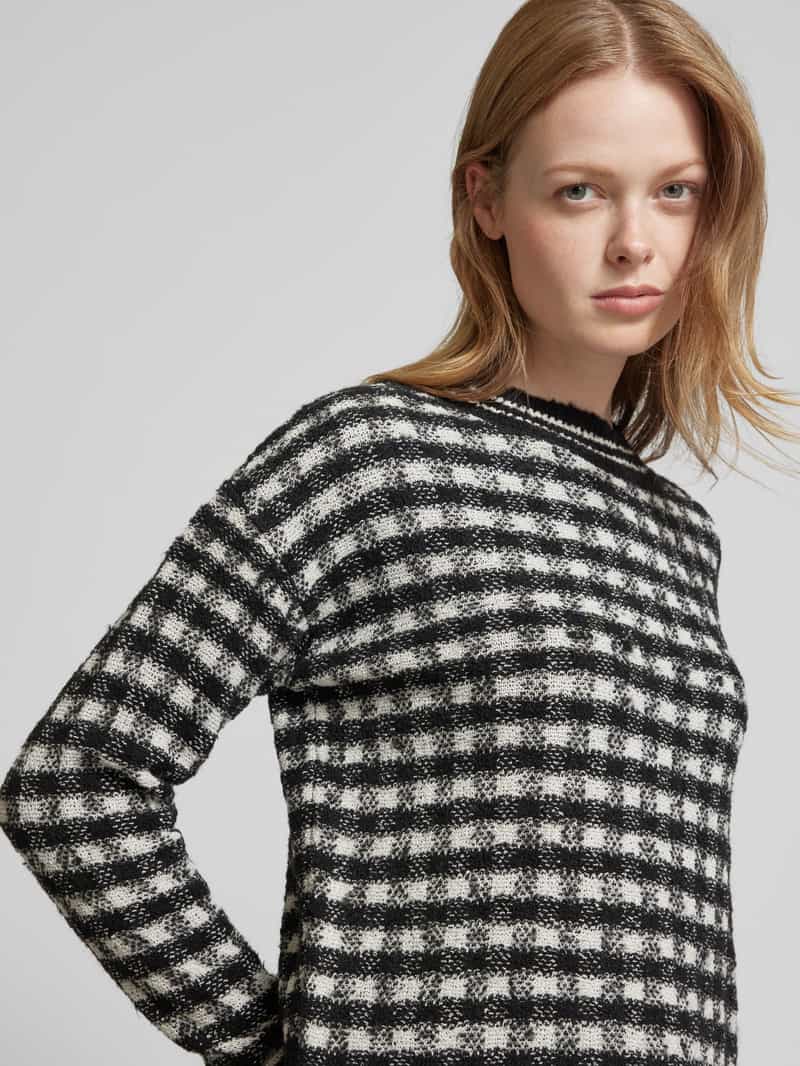 s.Oliver BLACK LABEL Regular fit gebreide pullover met wol en ruitmotief