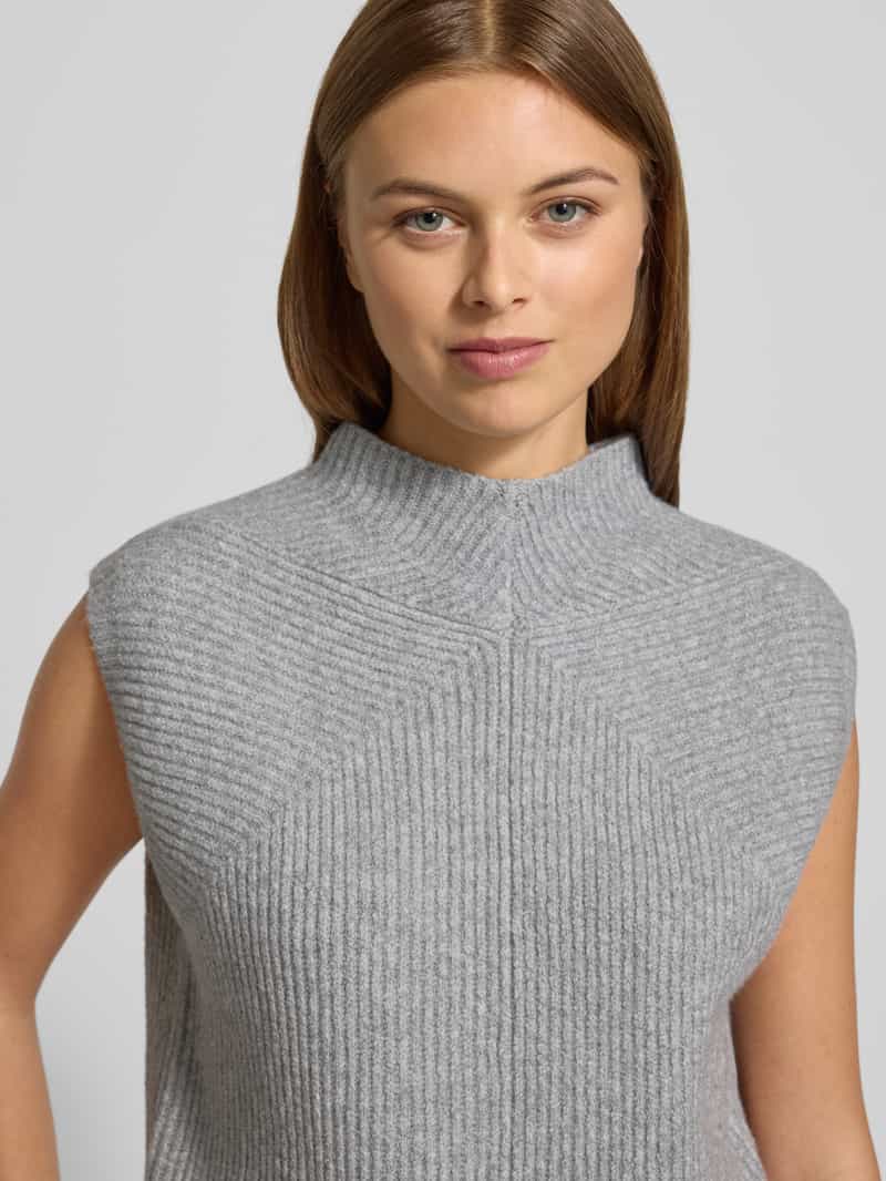 Opus Spencer met opstaande kraag model 'Pasilla'