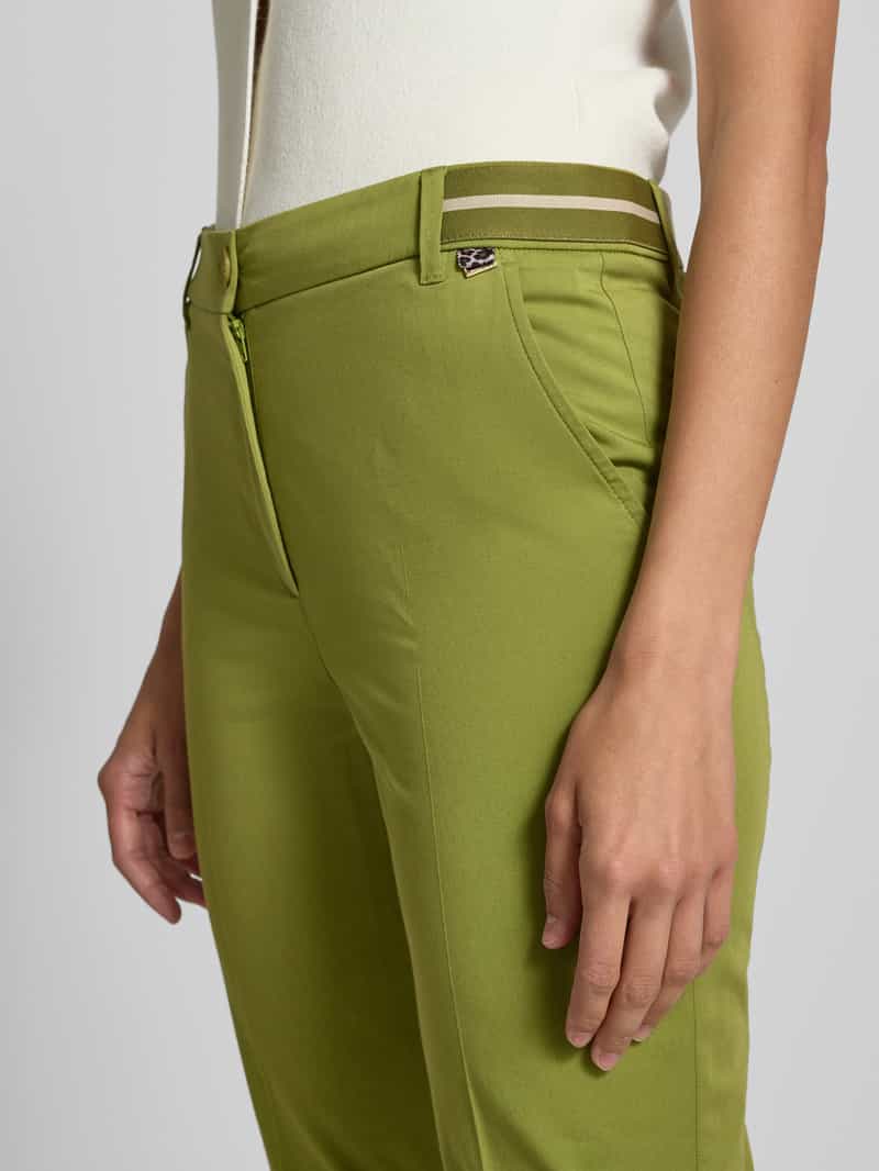 Marc Cain Regular fit broek met verkorte pasvorm en steekzakken