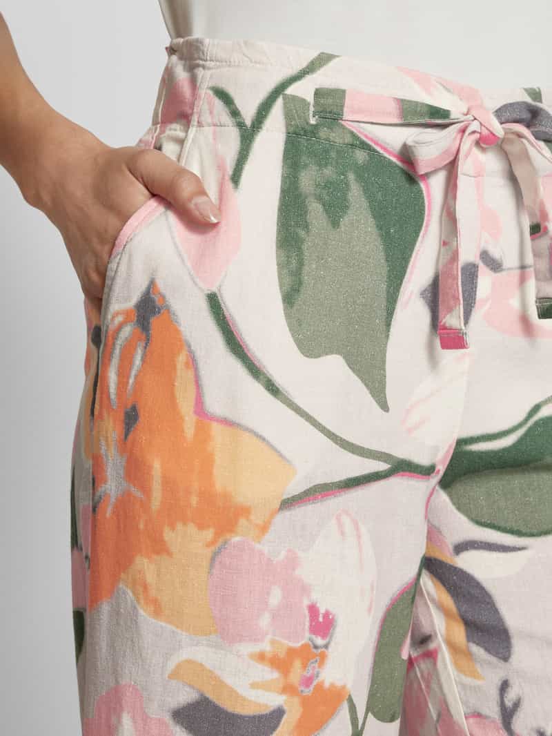 Christian Berg Woman Culotte van een mix van linnen en viscose met elastische band