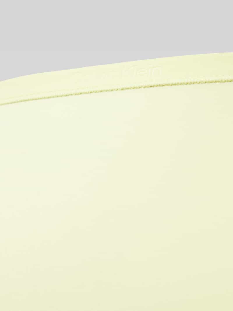 Calvin Klein Underwear String met labeldetails model 'Perfectly Fit'