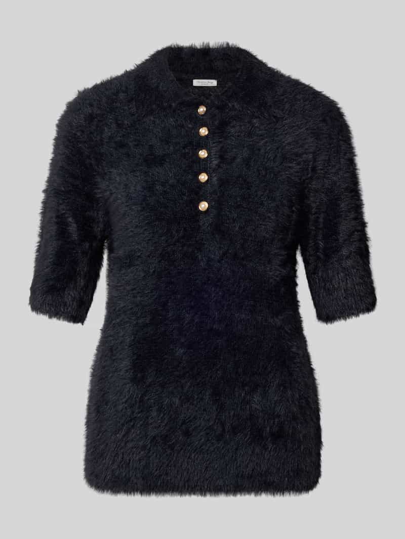 Christian Berg Woman Gebreide pullover met 1 2-mouwen en knoopsluiting