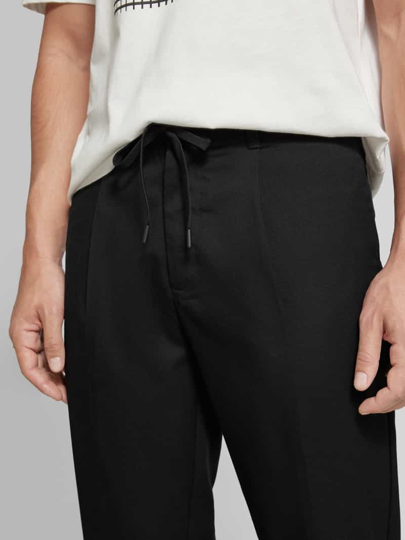 Selected Homme Tapered fit stoffen broek met bandplooien model 'LEROY'