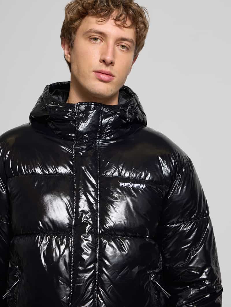 REVIEW Gewatteerd jack met labeldetail