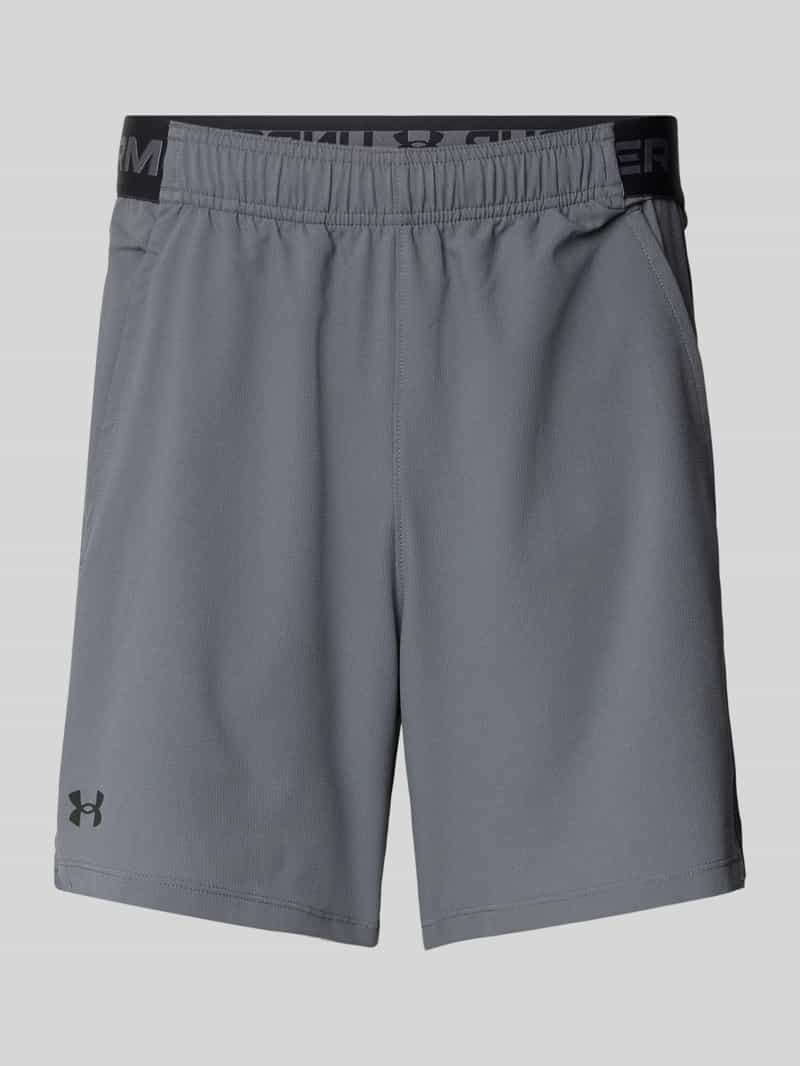 Under Armour Regular fit korte broek met labelprint