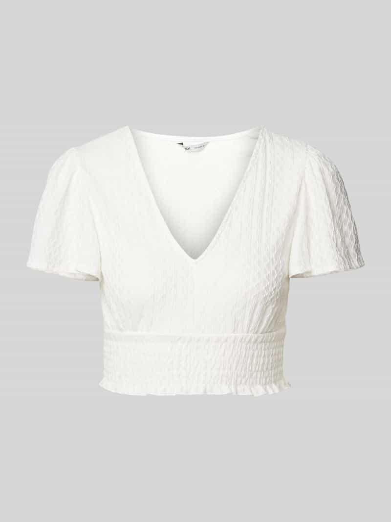 Only Korte top met smokdetails model 'HANNAH'