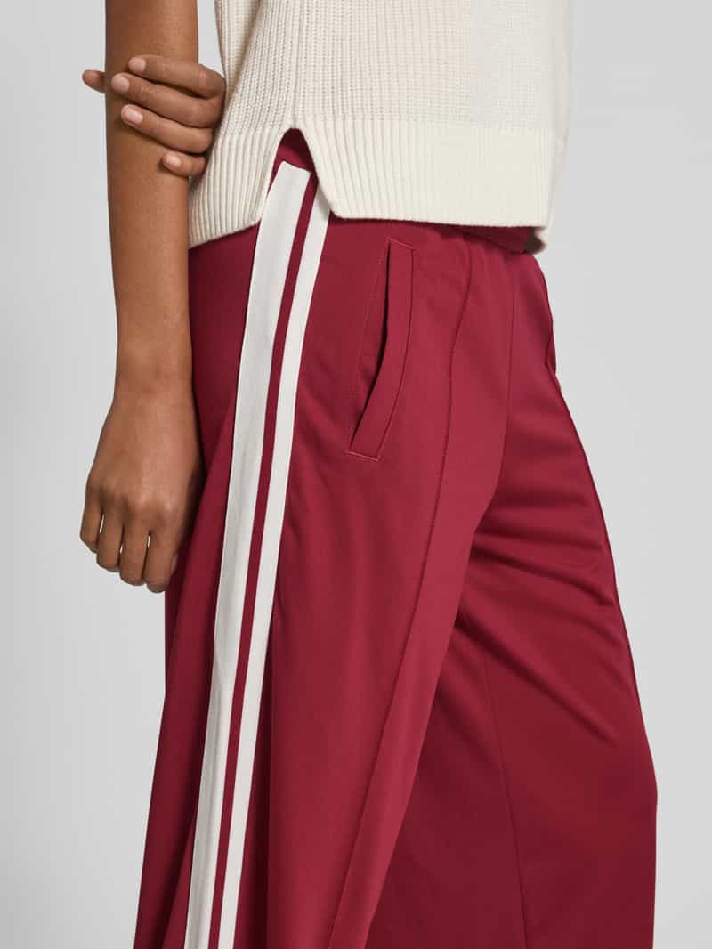 Only Wide leg sweatpants met contraststrepen model 'SPORTS'