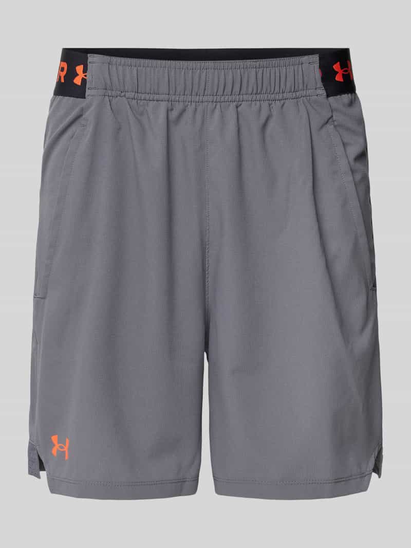 Under Armour Regular fit korte broek met zijsplitten model 'Vanish'