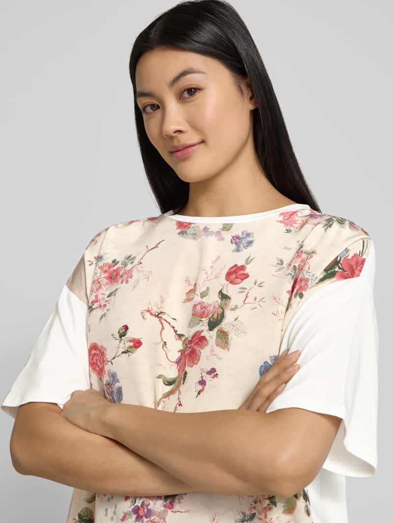 Weekend Max Mara T-shirt met extra brede schouders model 'PAMPAS'