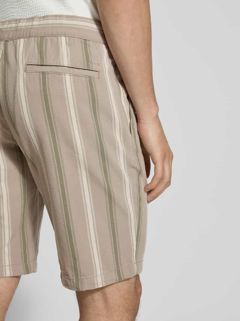 MCNEAL Korte regular fit broek met achterzak