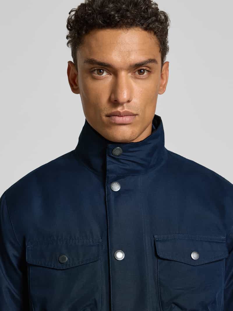 Barbour Regular fit functioneel jack van waterdicht materiaal model 'OGSTON'