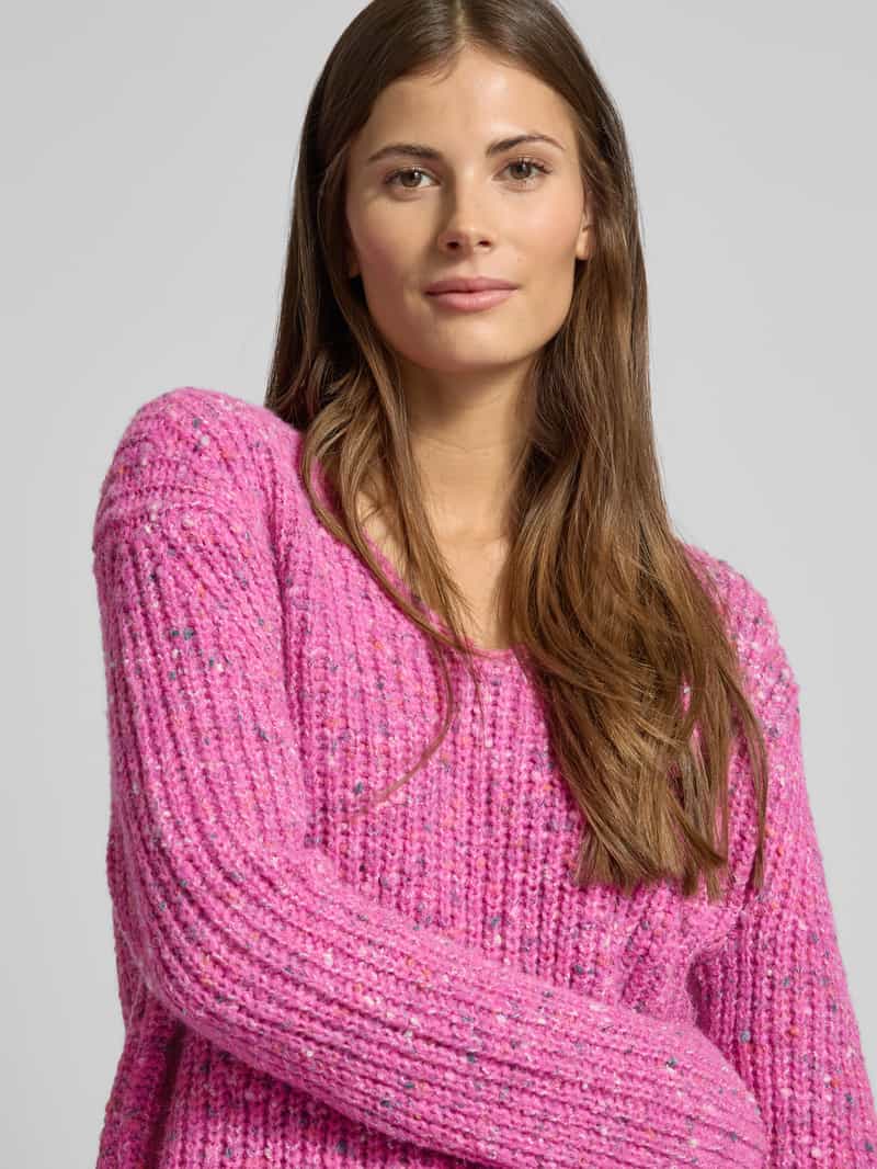 Christian Berg Woman Gebreide pullover met V-hals
