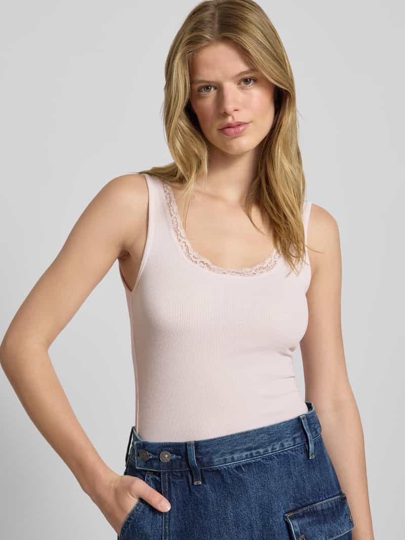 Gina Tricot Top met bandjes in riblook met kant