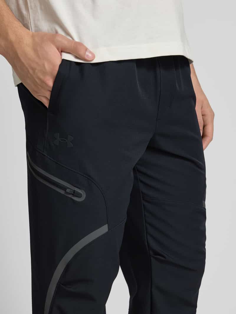 Under Armour Relaxed fit trainingsbroek met cargozakken model 'Unstoppable'
