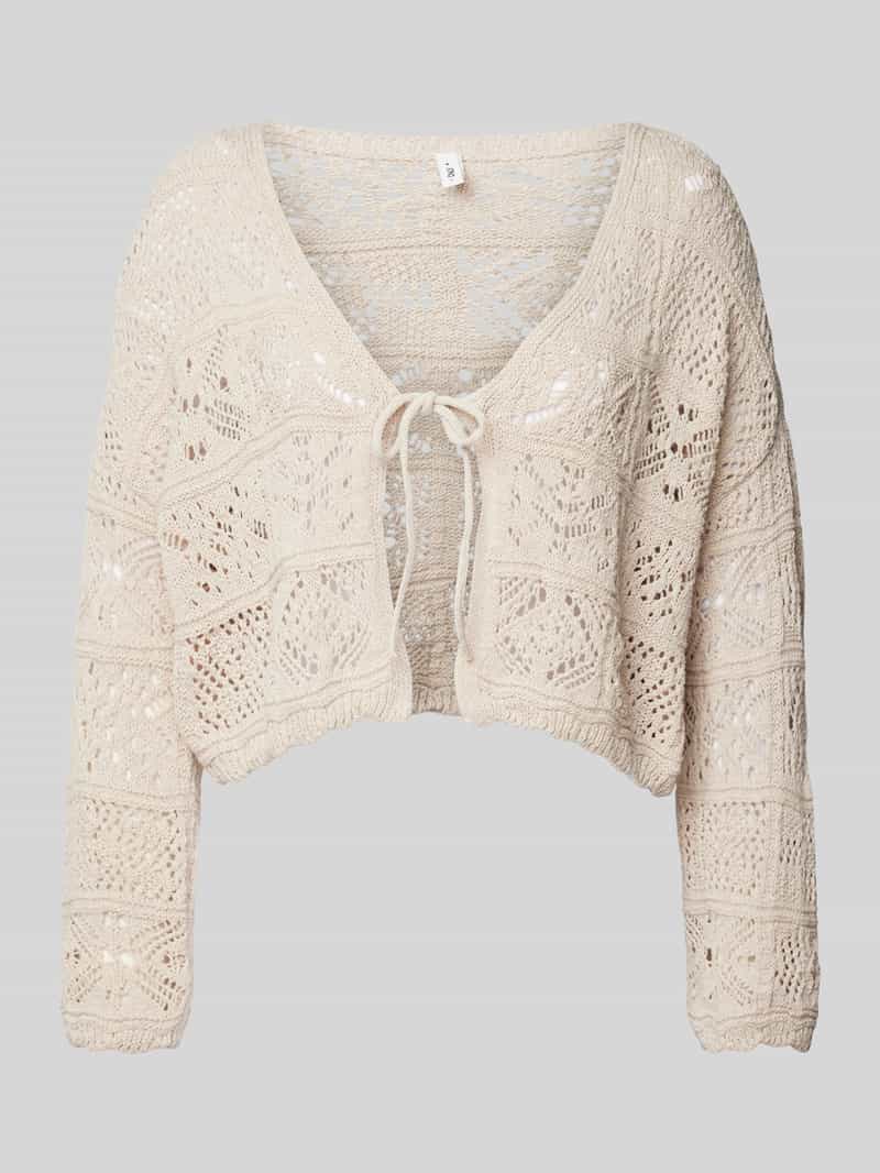 Only Kort gebreid jack met broderie anglaise model 'BEACH LIFE'