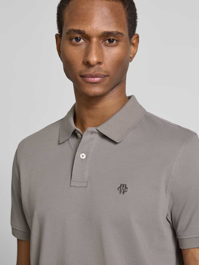 MCNEAL Regular fit poloshirt met knoopsluiting en labelstitching