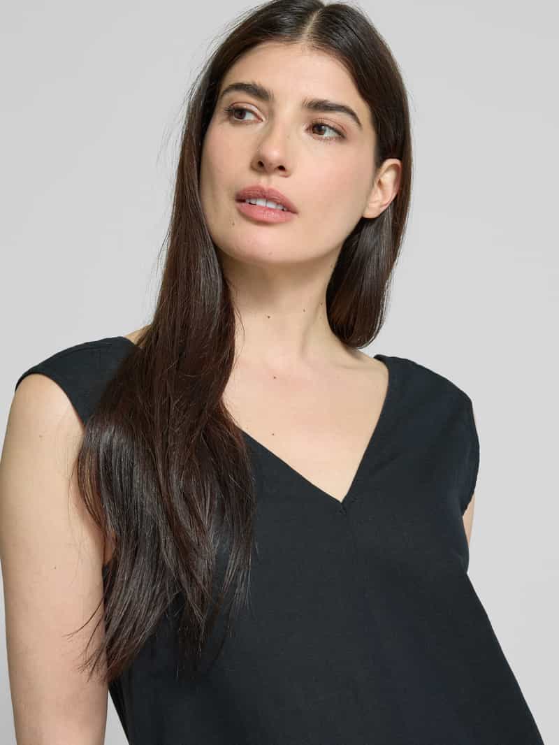 Christian Berg Woman Linnen jurk met V-hals