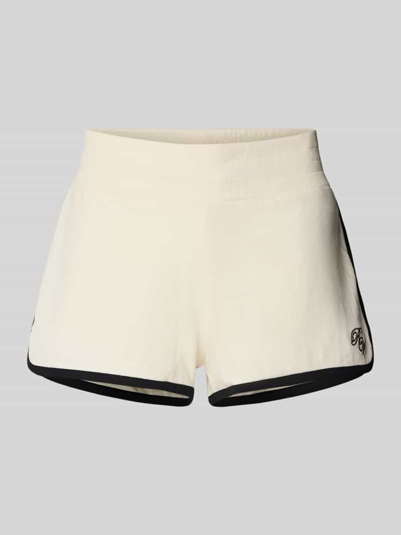 Review Shorts met elastische band