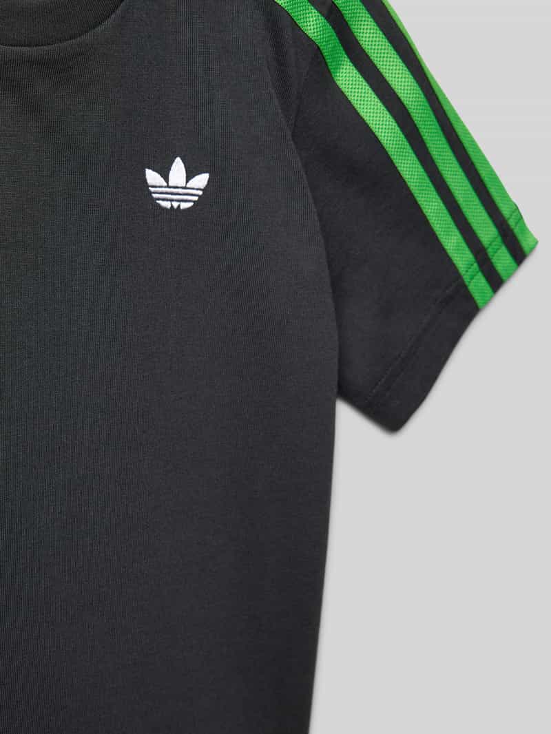 adidas Originals T-shirt met motiefprint aan de achterkant