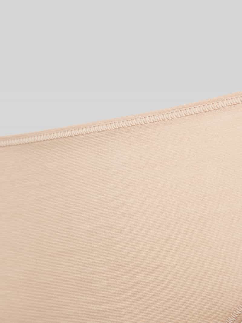 Hanro Slip met omzoomde boorden