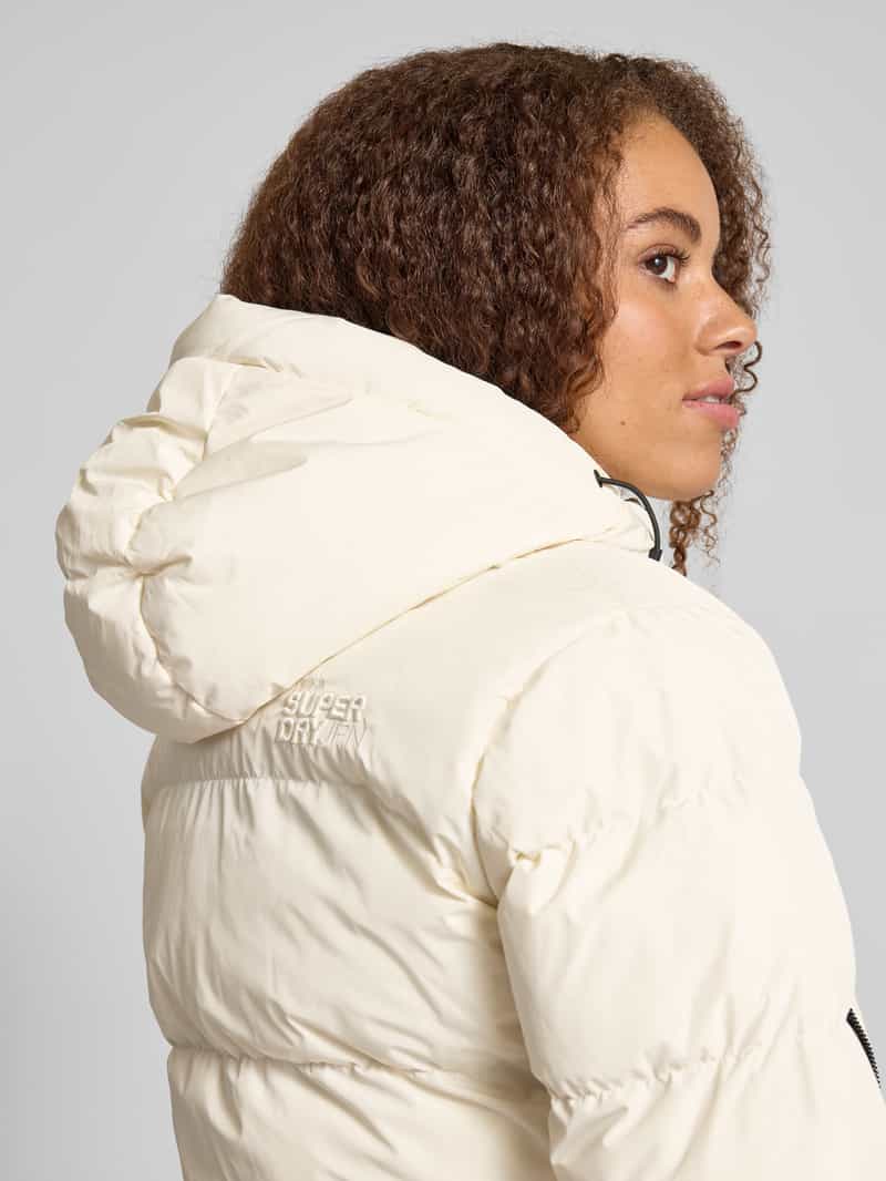 Superdry Regular fit gewatteerd jack met reliëflogo model 'Sports'