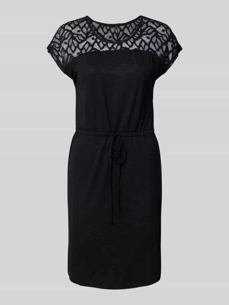 Only Kanten jurk ONLSINDY LIFE S/S O-NECK MIX DRESS JRS