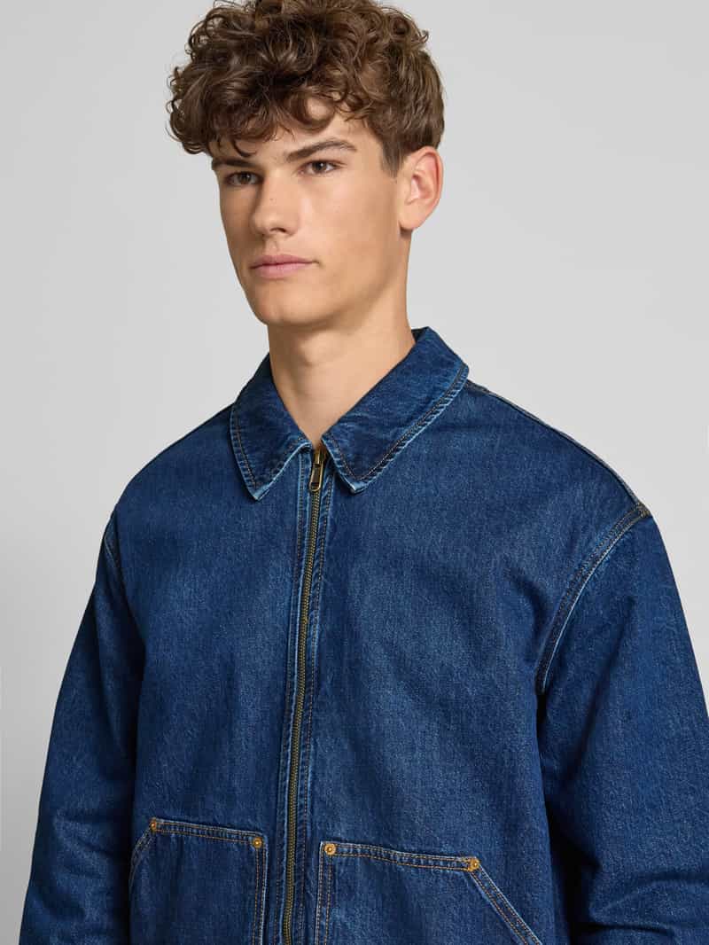 REVIEW Relaxed fit jeansjack met borstzak