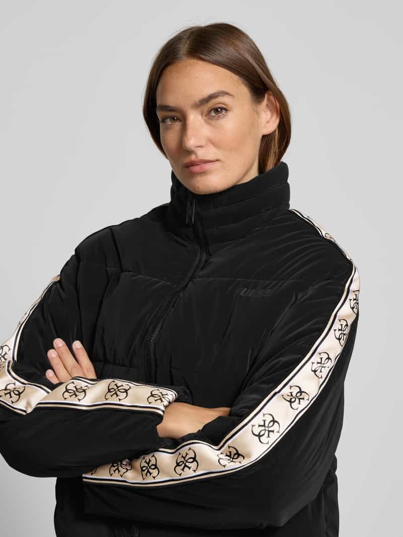 Guess Activewear Gewatteerd jack met opstaande kraag model 'NEW JEAN'