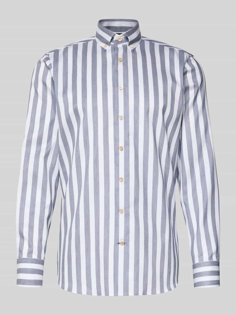 OLYMP SIGNATURE SLIM FIT Slim fit vrijetijdsoverhemd met button-downkraag model 'Sergio'
