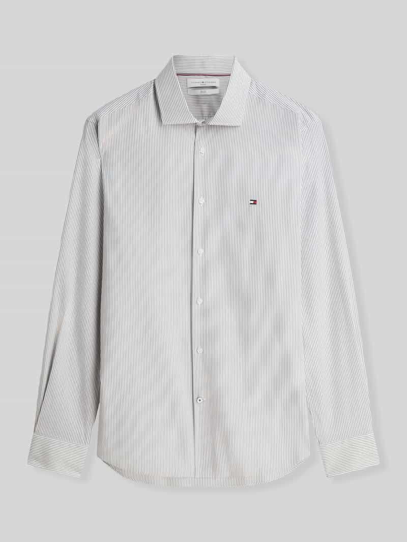 Slim fit zakelijk overhemd met geborduurd logo