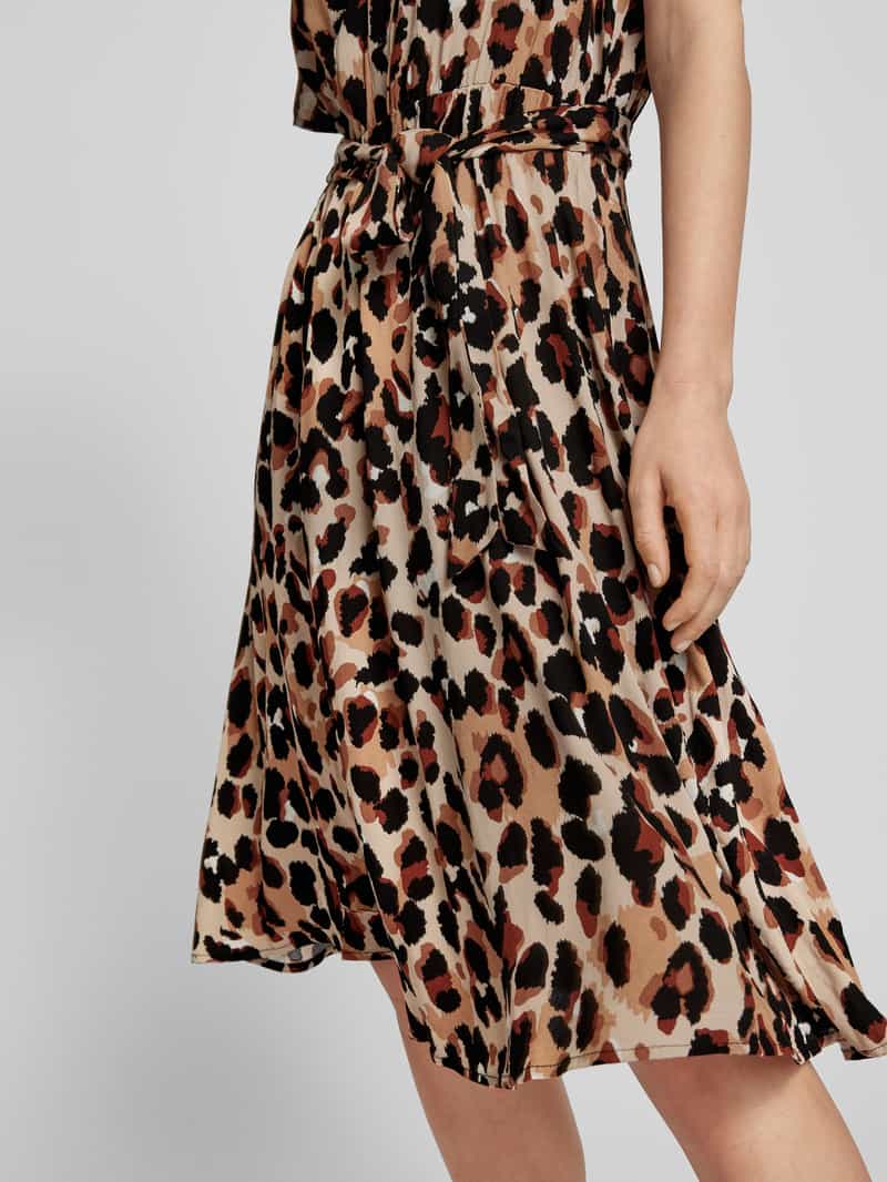 Vila Midi-jurk van viscose model 'MOASHLY'