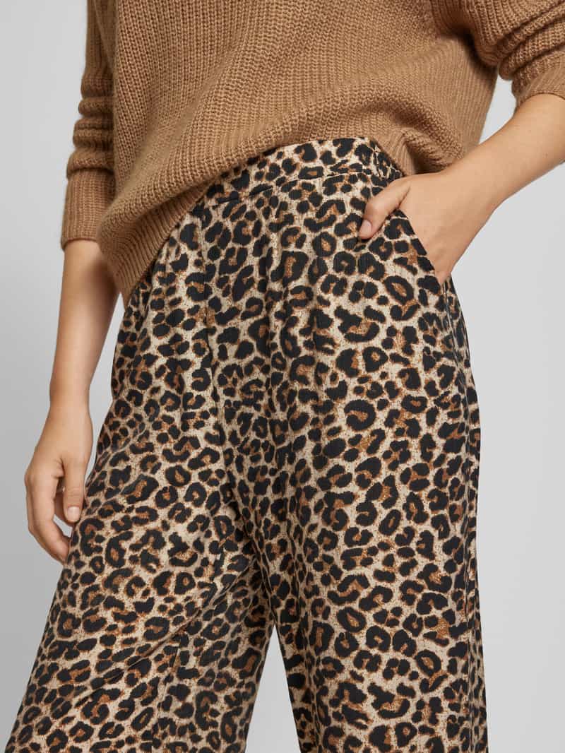 b.Young Wide leg stoffen broek met elastische band model 'HINVA'