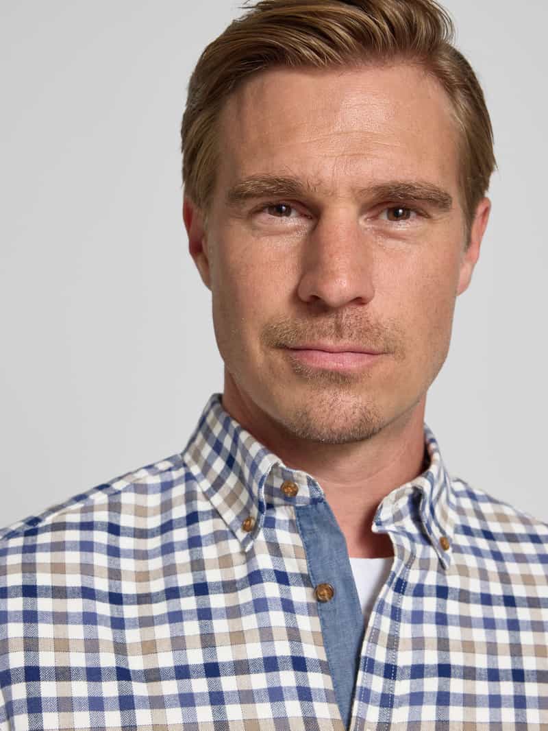 Christian Berg Men Slim fit vrijetijdsoverhemd met button-downkraag