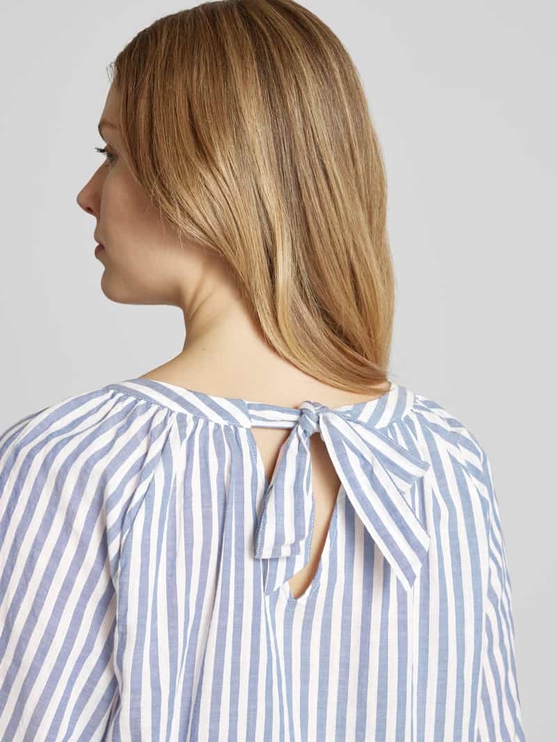 s.Oliver RED LABEL Relaxed fit blouse met korte mouwen van een mix van katoen en viscose