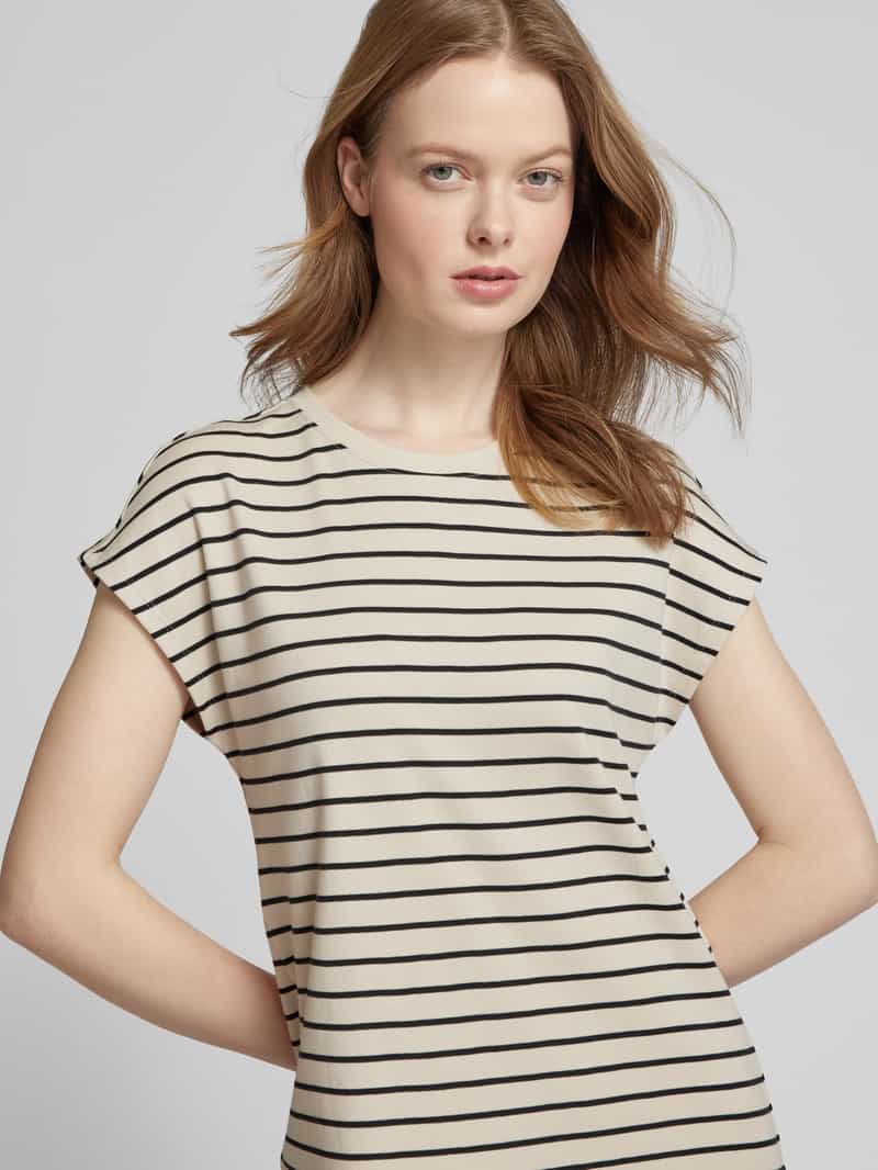 Vila T-shirtjurk met kapmouwen model 'SINNY'