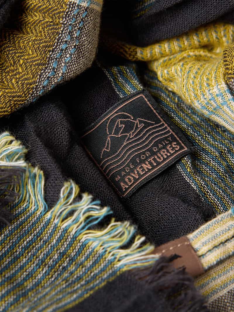 camel active Sjaal met franjes en labeldetail