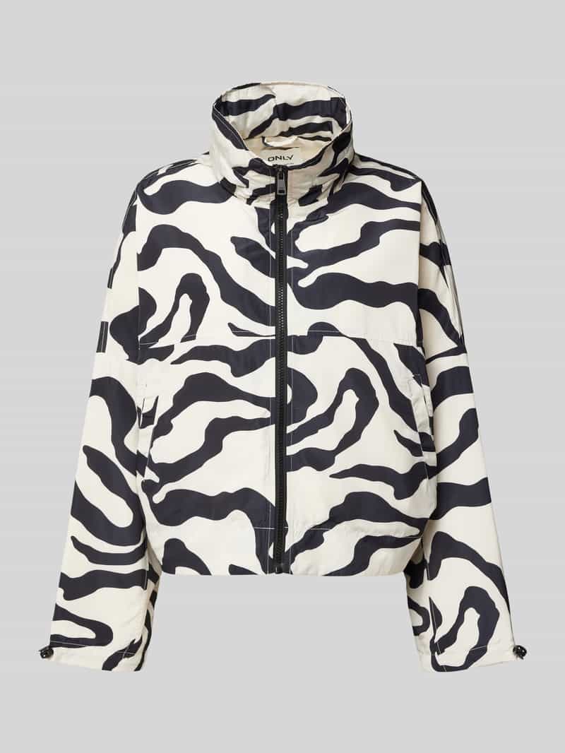 Only Boxy fit regenjack met all-over motief model 'BETTY'