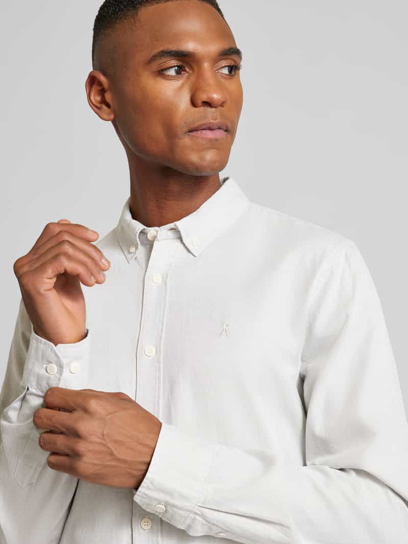ARMEDANGELS Regular fit vrijetijdsoverhemd met button-downkraag model 'QUAASA'