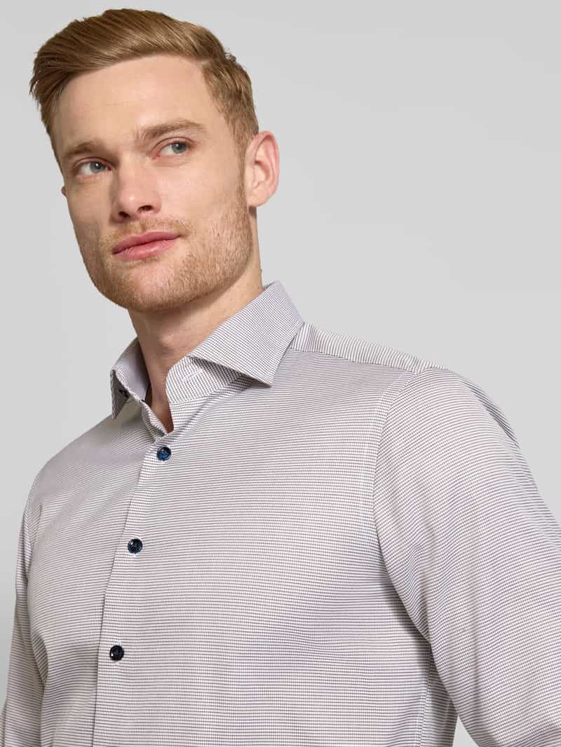 OLYMP SIGNATURE SLIM FIT Slim fit zakelijk overhemd met kentkraag model 'Savio'