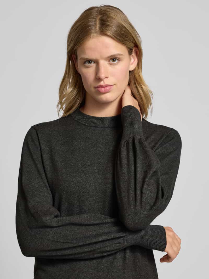 Only Flatteuze gebreide jurk van viscosemix model 'LABELLE'