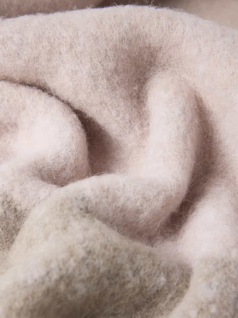 Marc Cain Sjaal met labeldetail