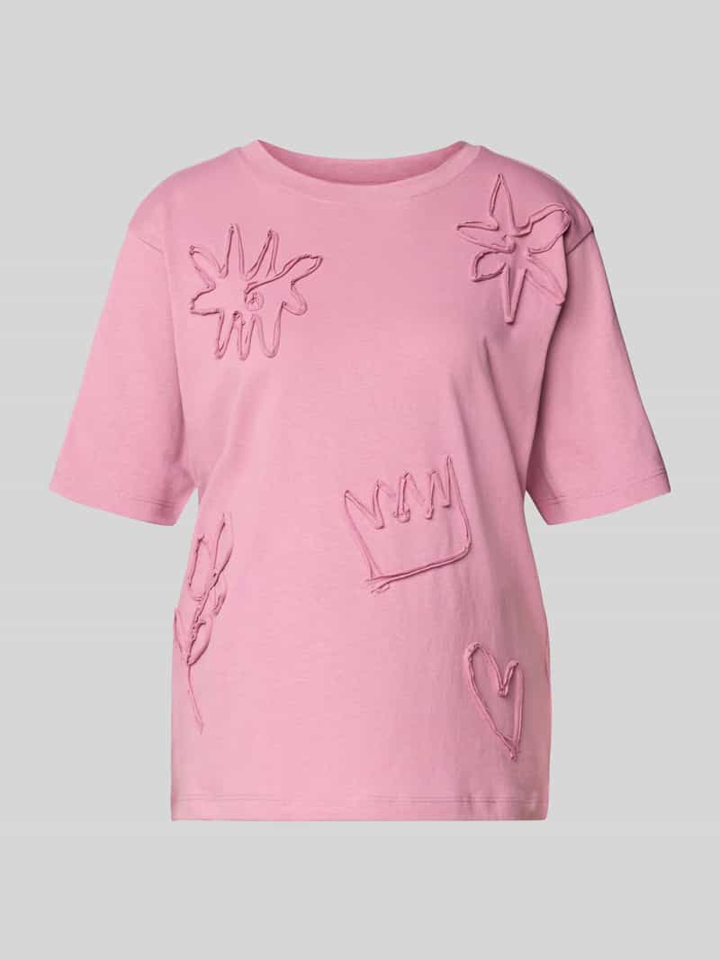 T-shirt met applicaties