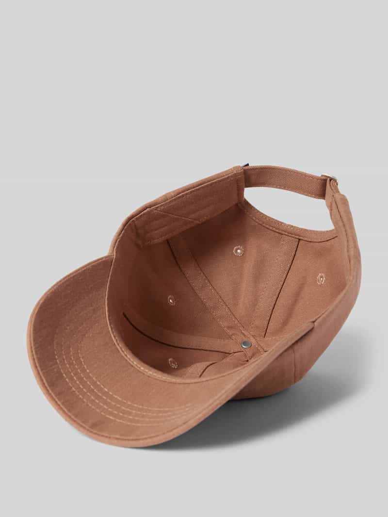 The North Face Baseballpet met labelstitching