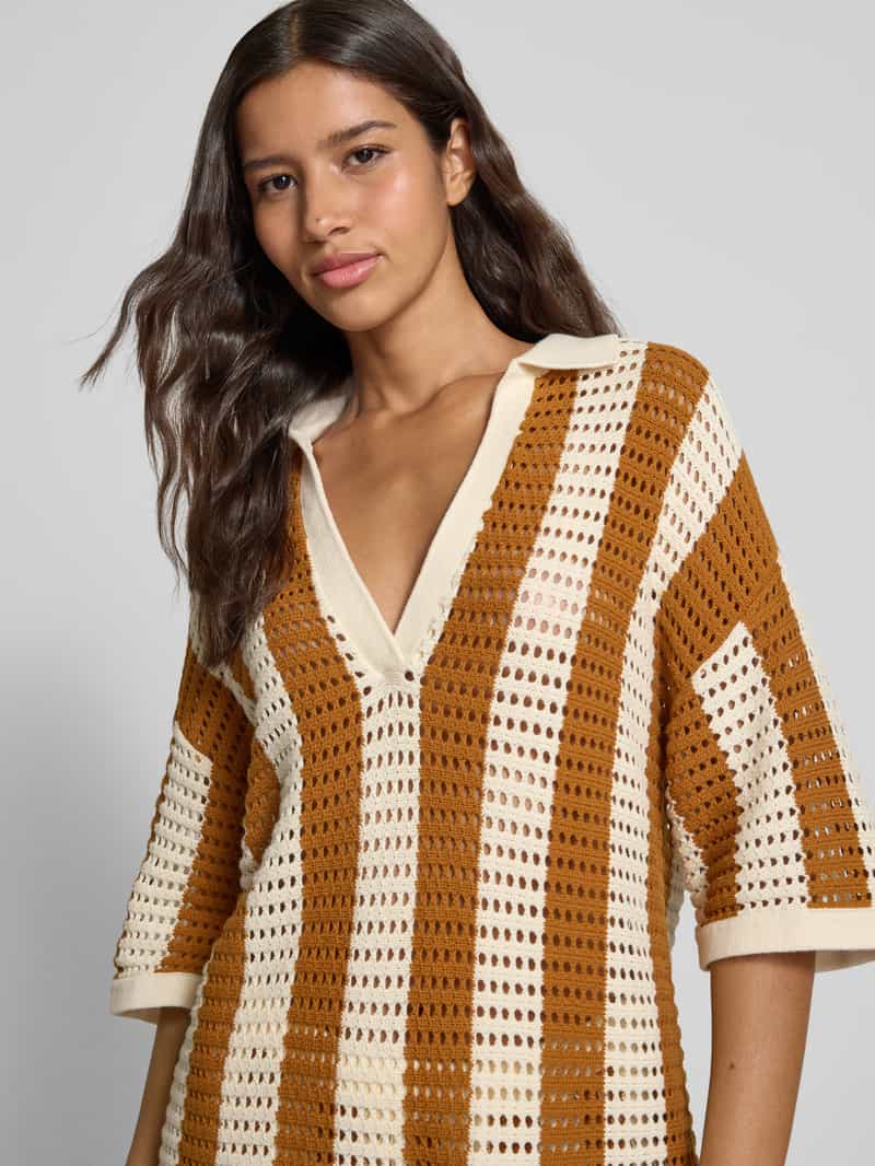 P&C* curated by Anna Schürrle Gebreide pullover met 1 2-mouwen