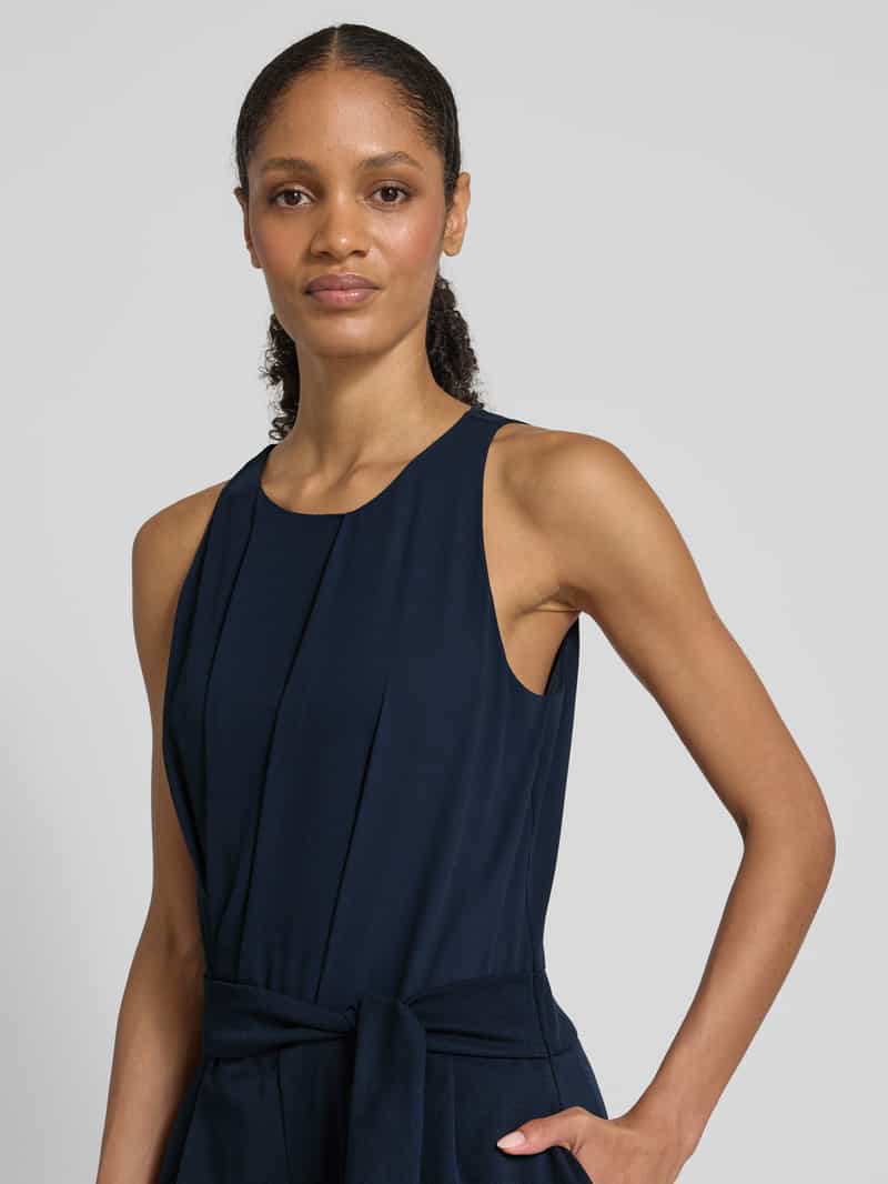 V.M. Jumpsuit met strikceintuur