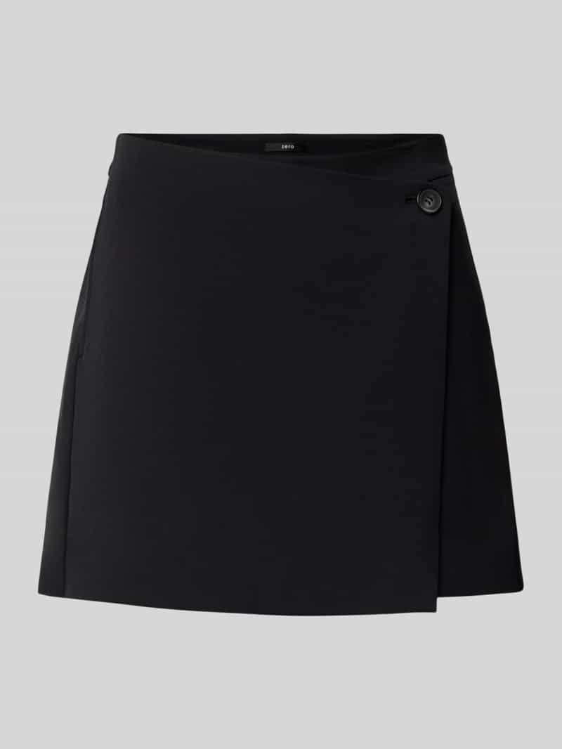 Zero Broek in leerlook met paspelzakken aan de achterkant
