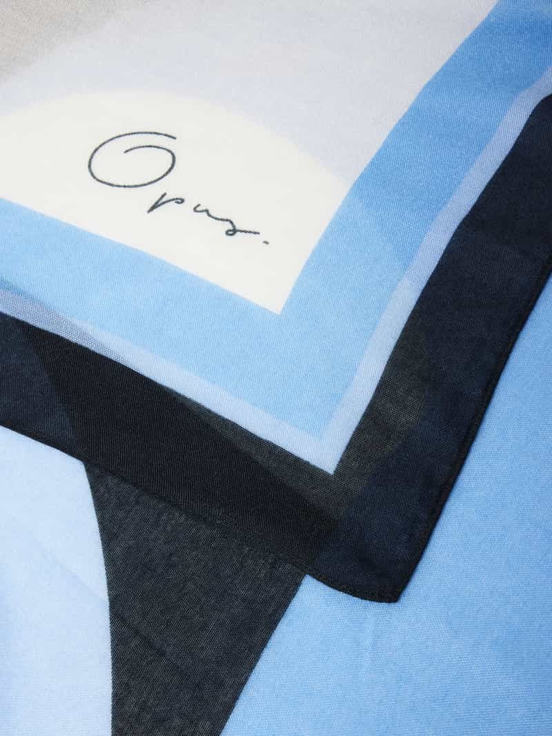Opus Sjaal met ingewerkte zoom model 'Argetic'